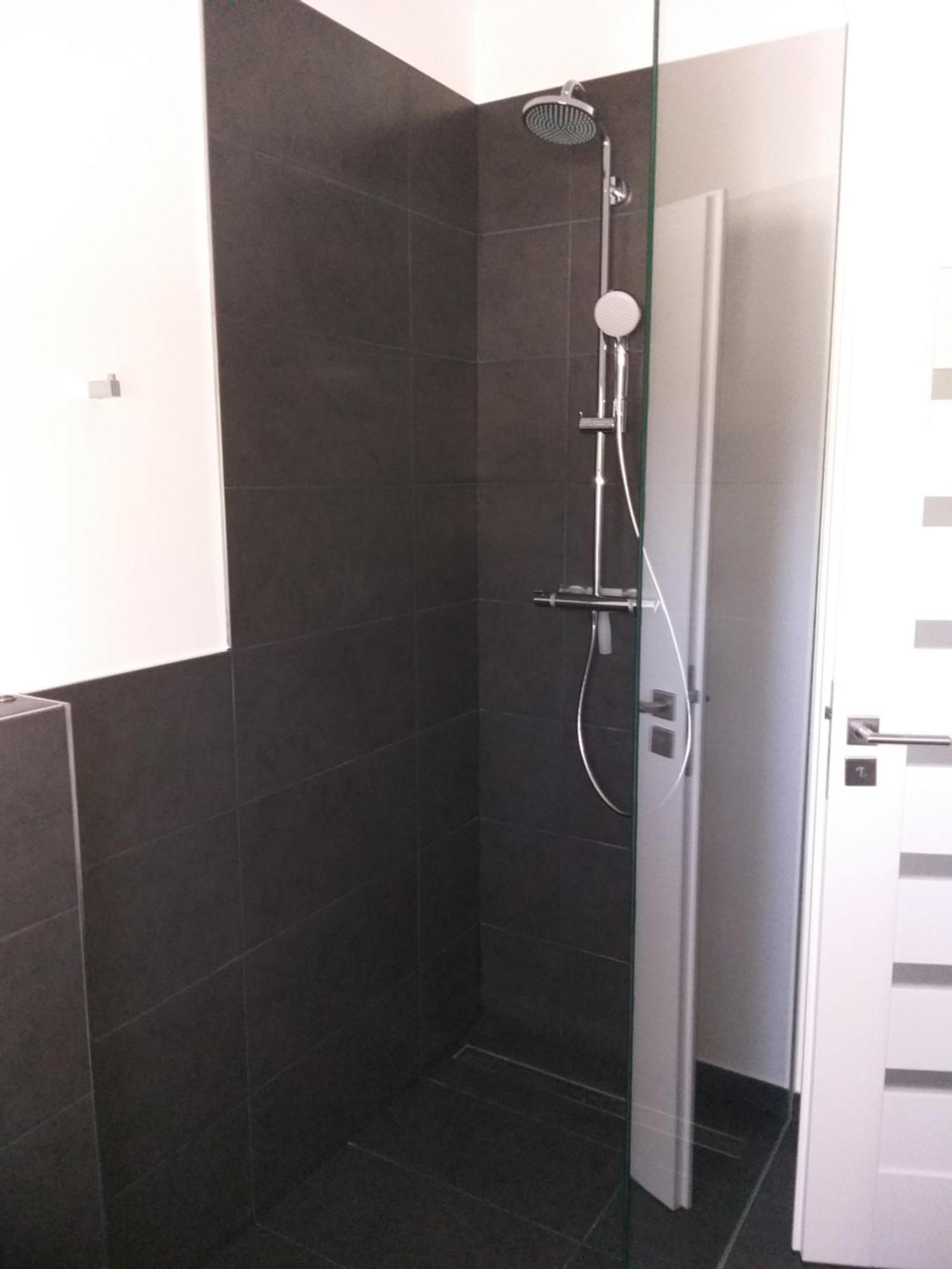 Modernes 1 Zimmerapartment Nahe Frankfurt Am Main ホイゼンシュタム エクステリア 写真